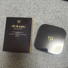 クレドポーボーテ タンクッションエクラ ルミヌ オークル00