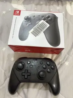 Nintendo Switch Pro Controller （プロコン）
