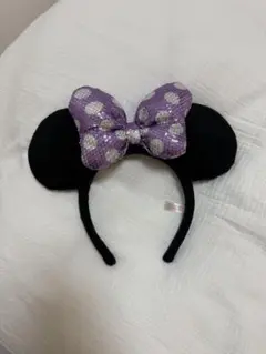 ミニーマウス カチューシャ 黒と紫のドット