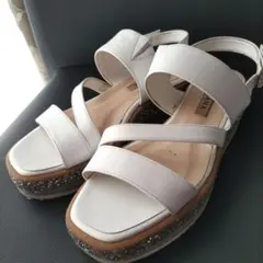 ダイアナ 白 ストラップサンダル 23.5㌢