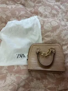 ZARA ベージュ クロコダイル風ハンドバッグ