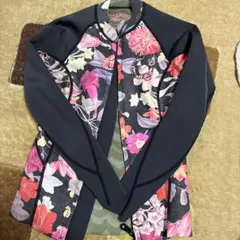 Billabong タッパー 8号