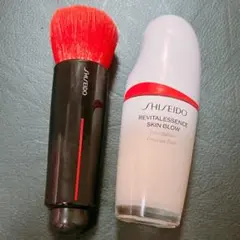 特典付】資生堂エッセンススキングロウファンデーション140/フェイスデュオブラシのサムネイル