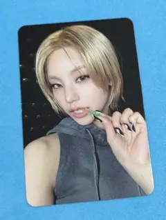 ITZY tunnel vision トレカ イェジ ③