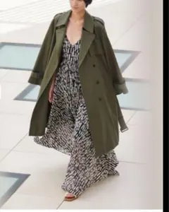 ユニクロC プリーツキャミワンピ 秋冬重ね着可 （ジオメトリック）