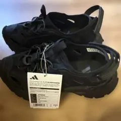 サンダル　アディダス　新品　22.5cm adidas