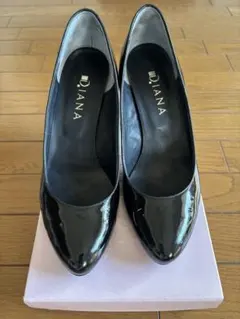 Diana ブラック ポインテッドトゥ ハイヒール24.5cm