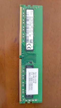 SK Hynix 4GB DDR4 ECC 2400MT/s メモリのサムネイル