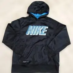 未使用に近い　NIKE サーマフィット パーカー 黒裏薄起毛145㎝キッズ
