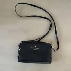 kate spade 黒 ミニショルダーバッグ