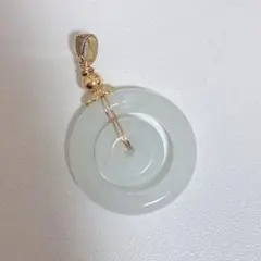 【新入荷】本翡翠保証‼️天然翡翠　子母平安ボタンペンダントトップ　J-6026