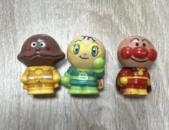 アンパン　カレーパンマン　メロンパンナちゃん