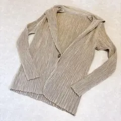 スペッチオ.シャトルプリーツ.ロングジャケット.ベージュ.ベルト付き