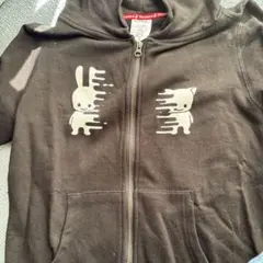 CUNE パーカー　sサイズ