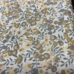 (780)　リバティ　選べるはぎれ　ウィルトシャー　29×20㎝