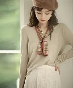 ニット セゾンドパピヨンVネック ベージュ SAISON DE PAPILLON