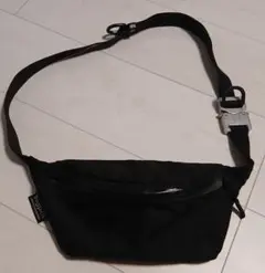 美品bagjack bshop別注コブラバックル　ボディバッグ　バッグジャック