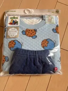 ユニクロ　キルトパジャマ　90cm