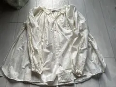 Veritecoeur ヴェルデクールブラウス美品nestrobeジャーナルのサムネイル