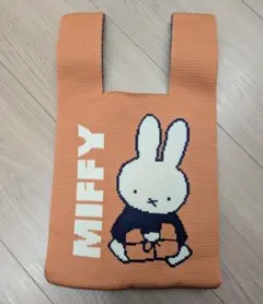 【新品 未使用】ミッフィー ニット　ミニバッグ オレンジ