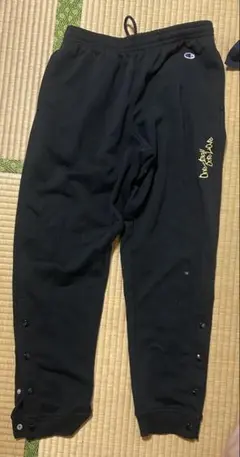 Champion ジョガーパンツ 黒 ボタン付きバスケットボール
