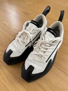 y3 スニーカー