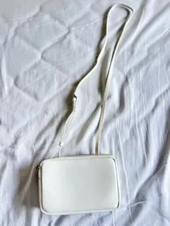minitmute TWIN MICRO PURE WHITEのサムネイル