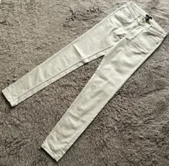 H&M ストレッチスキニーパンツ