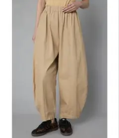 ヘリンドットサイ　Boy friend pants