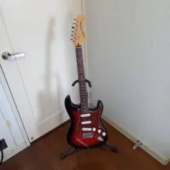 『美品』Squier by Fender standard　スタンダードのサムネイル