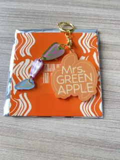 Mrs. GREEN APPLE イミュータブル　アクリルキーホルダー D