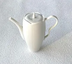 Item thumbnail for item 17b5d6bb-c451-42ce-b9d5-a58f17d38dc0