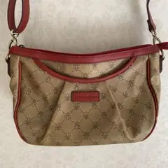 ショルダーバッグ