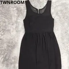 TWNROOM❤️ワンピース　シースルー　ノースリーブ　フレア　人気　黒のサムネイル