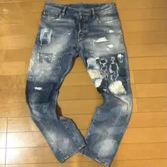 DSQUARED2 ディースクエアード スキニー テーパード デニム ダメージのサムネイル