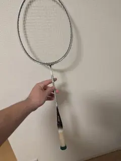 美品中古　２０２４年版　YONEX Carbonex 20 バドミントンラケット
