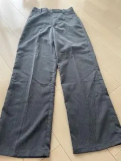 GRL センタープレスストレートパンツ　グレー　xs