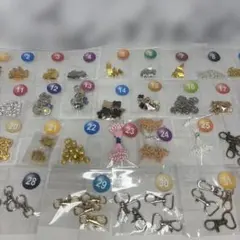 ハンドメイドパーツ５袋まとめ売り 現品限りのためコメント要