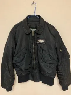 USA製80s ALPHA CWU-45P フライトジャケットミリタリーブラック Alpha Industries Men's CWU 45-P Flight Jacket (XS, Black) at