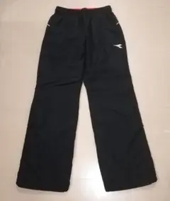 ディアドラ　DIADORA　レディース ナイロンパンツ　Mサイズ