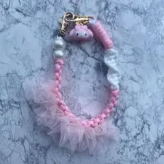 パラコード スマホハンドストラップ ピンク×ホワイト チャーム取外し可能