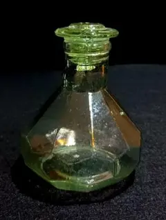 2025年最新】ウランガラス 瓶の人気アイテム - メルカリ