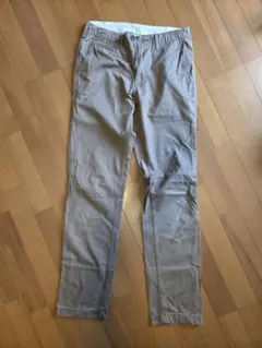 UNIQLO　メンズ　ベージュ カーゴパンツ