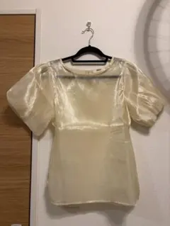 2025年最新】bibiy ブラウスの人気アイテム - メルカリ