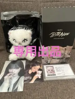 し*く様 meovv キーリング キーホルダー ナリン - メルカリ