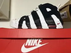 NIKE エアモアアップテンポ UNIVERSITY 限定スニーカーのサムネイル