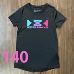アンダーアーマー　Tシャツ　140㎝　黒