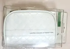 未使用 カメラケース / ベネトン　ホワイト　デジカメケース　ポーチなどに