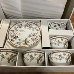 Art Boxティーカップ、ソーサー５点セット