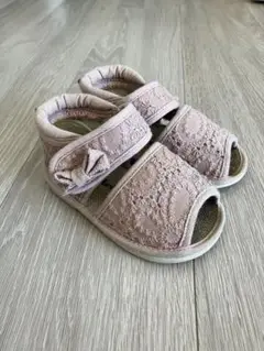 ピンク刺繍デザインオープントゥサンダル
